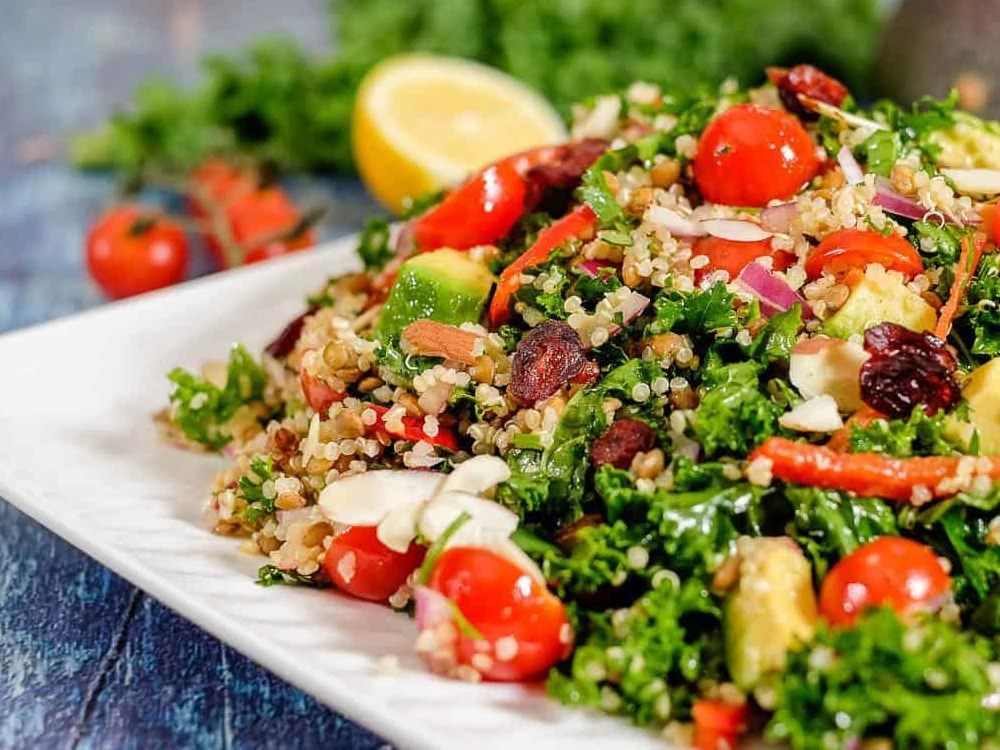 Ensalada de Quinoa con Aguacate